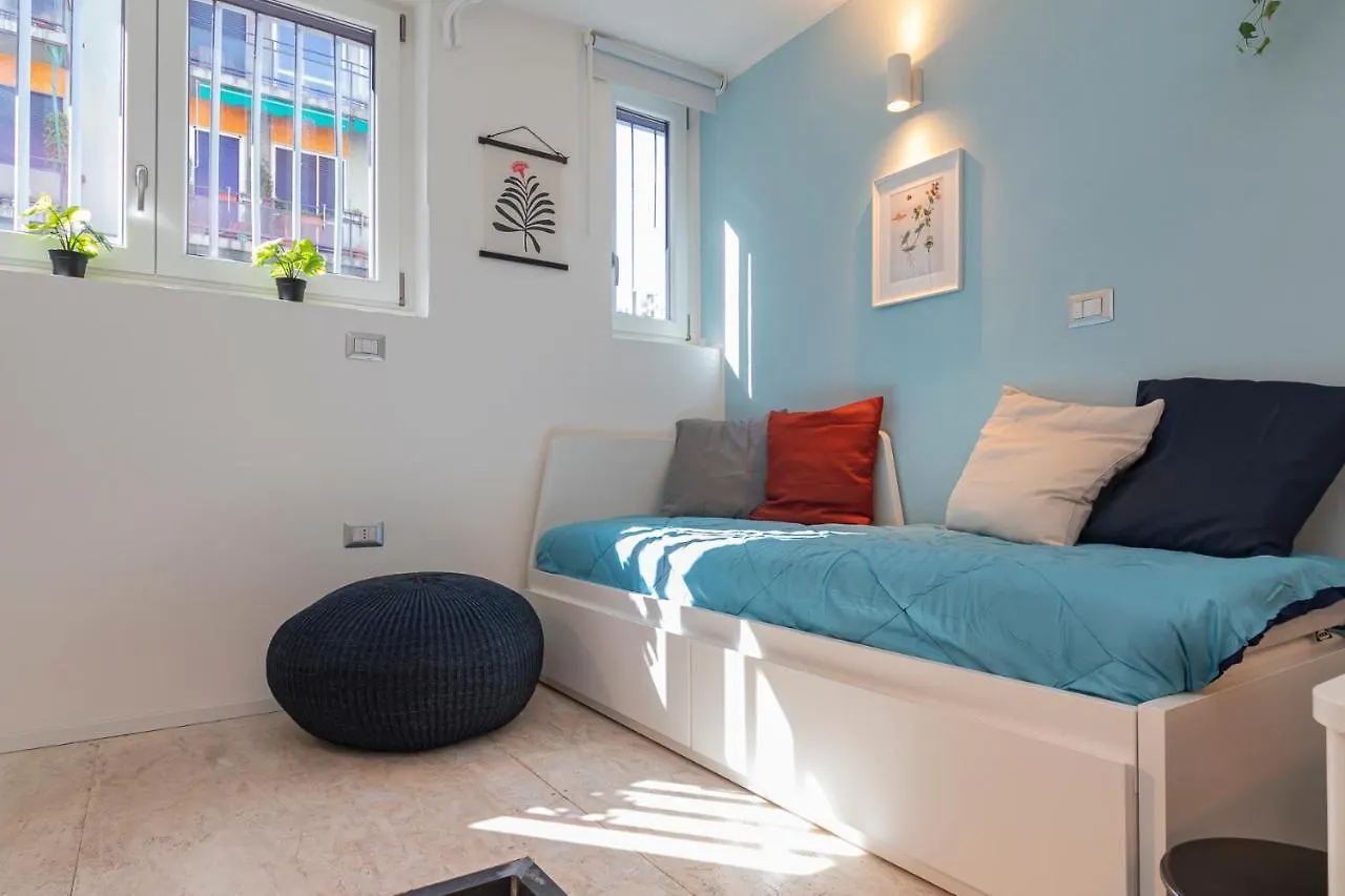 Sweet Apartment - Grazioli 2 Milan 0*,  Italy